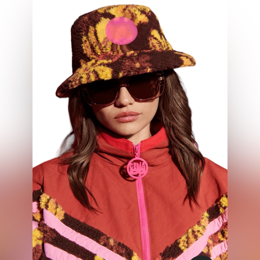 CeliaB Sam Brown Multicolored Daisy Lined Hat NWT